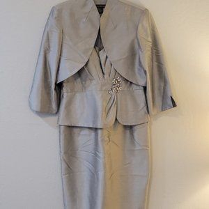 2 pc Silver Jessica Howard Dress
